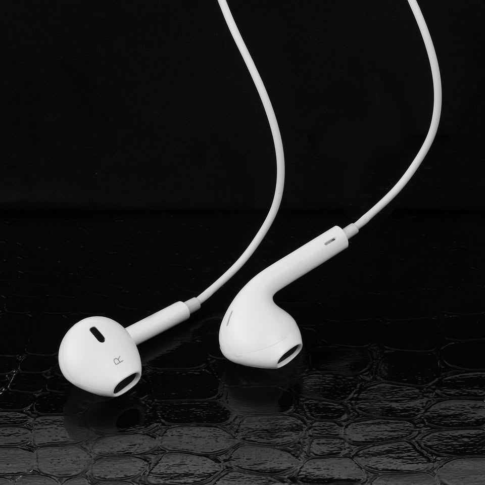 Mypro E3 Wired Earphones With Mic And Remote Control