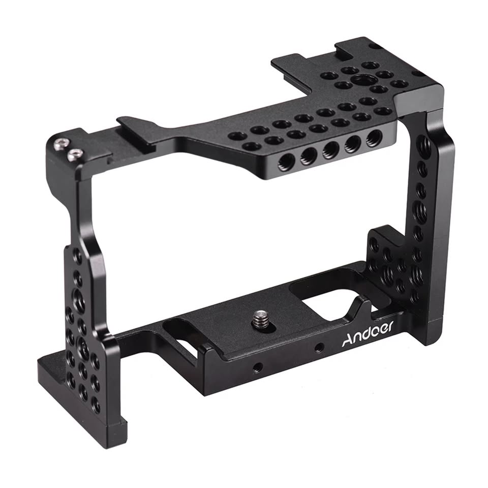 Aluminum Camera Cage  Aluminum Alloy for Sony A7II / A7III / A7SII / A7M3 / A7RII / A7RIII Cameras