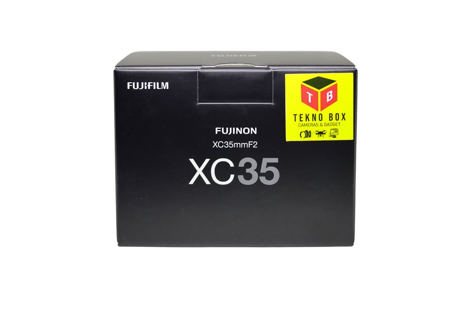 Fujifilm XC 35mm F/2 Lens