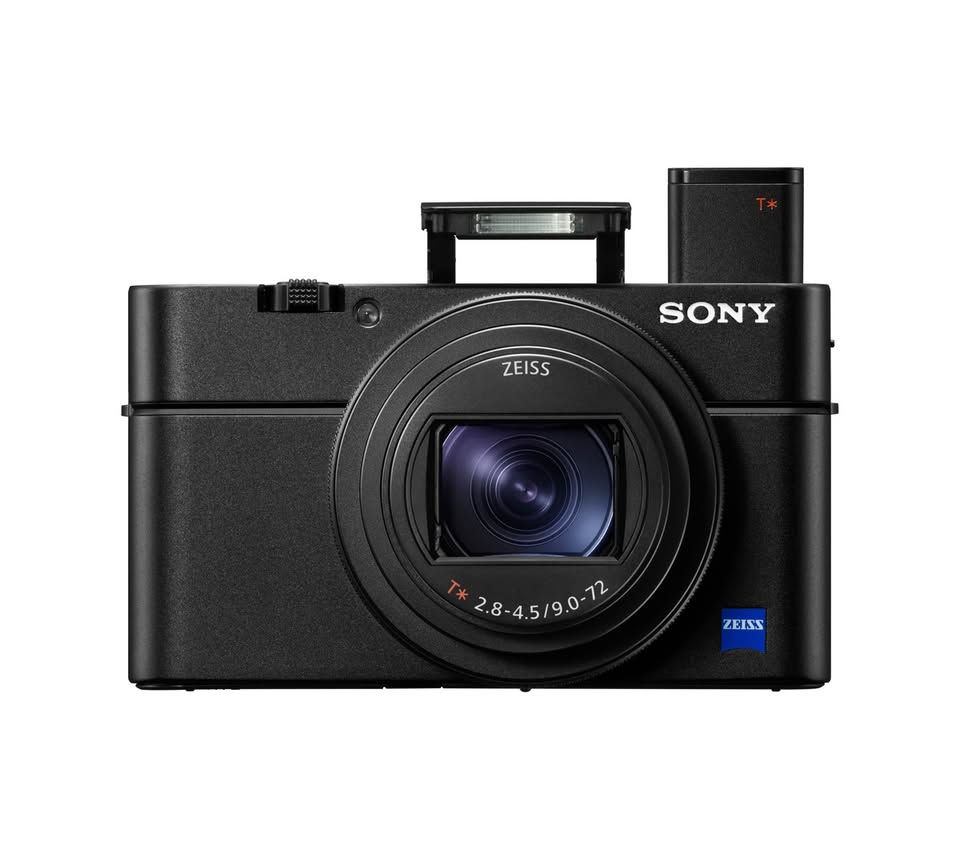Sony Cyber-Shot RX100 Mark VII Compact Digital Camera
