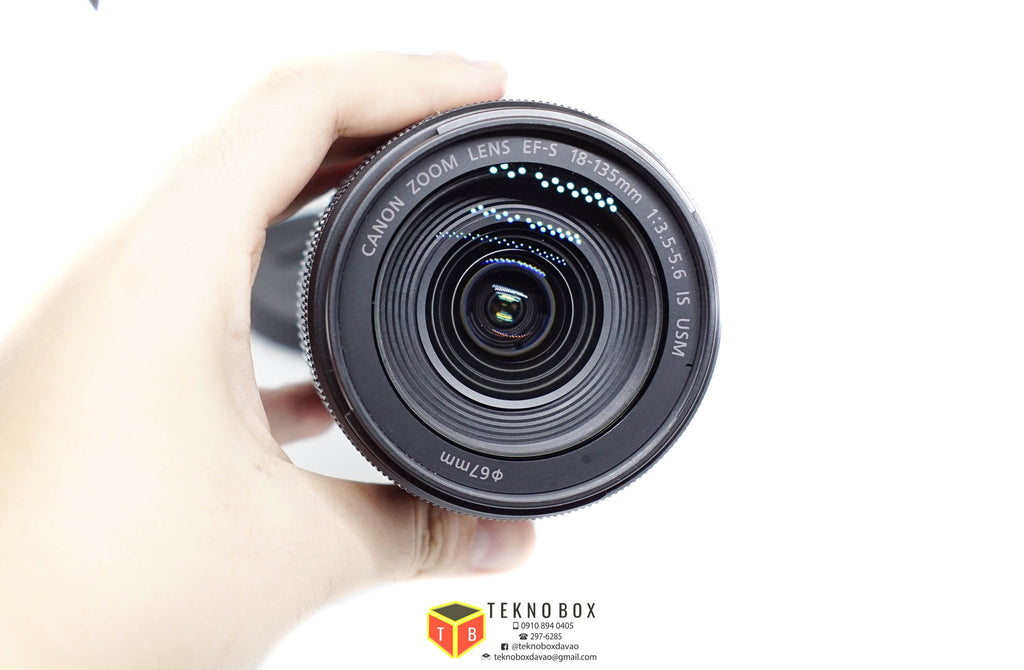 Canon EF-S 18-135mm f/3.5-5.6 IS USM Lens